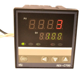 【數(shù)字控溫儀】“看！數(shù)字在你的指尖舞動(dòng)”